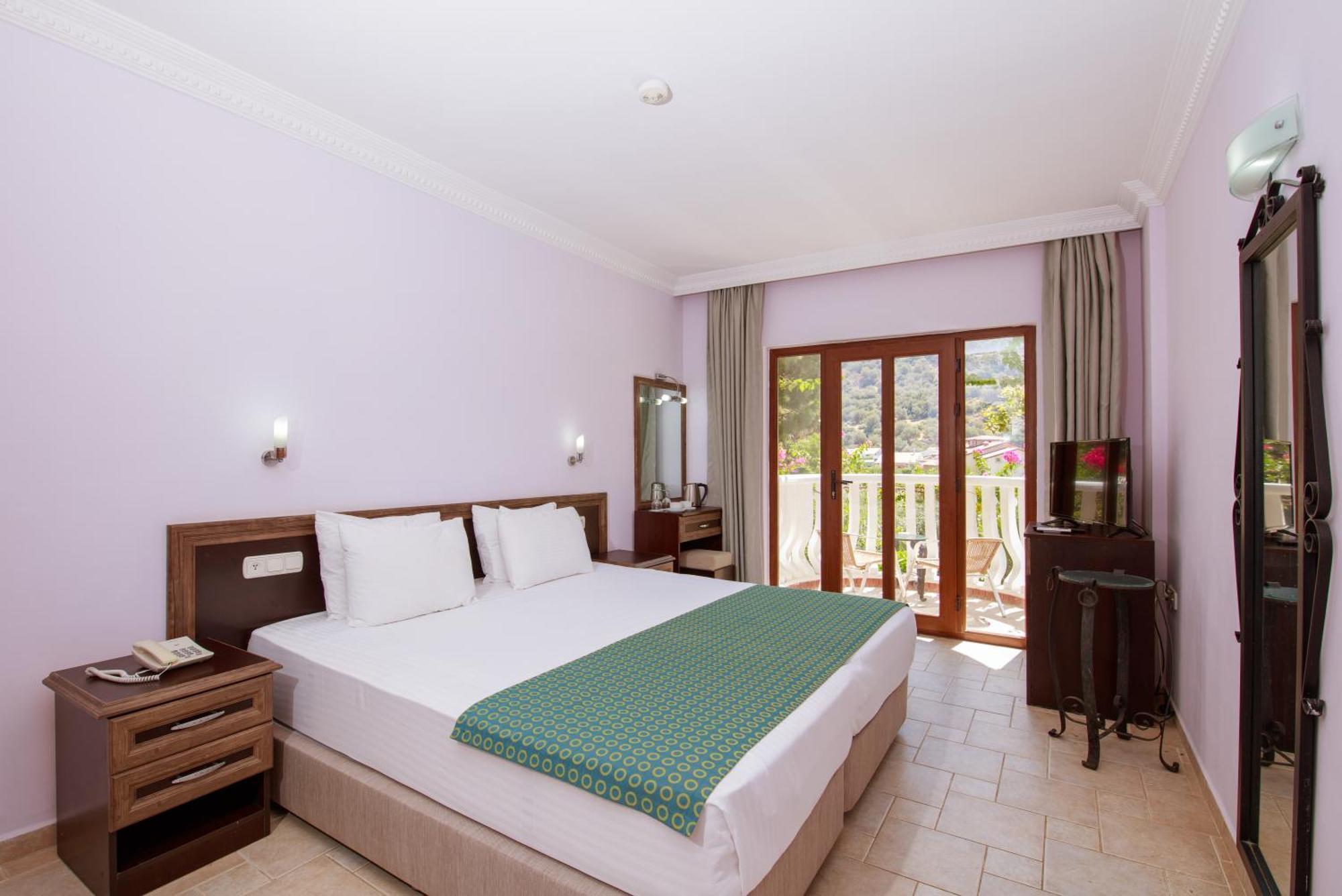 Flamingo Hotel & Spa - Pet Friendly Oludeniz Exterior photo